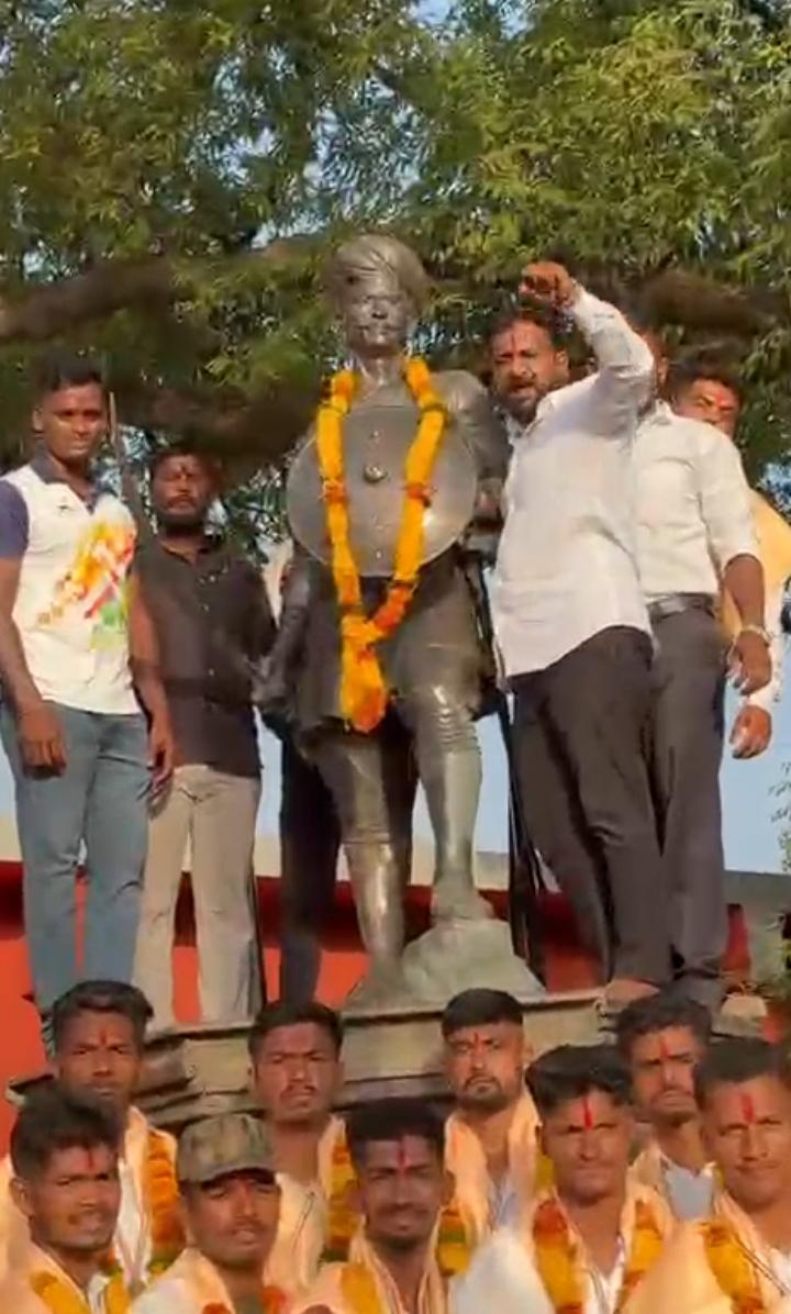 ಅಗ್ನಿವೀರ ಆಯ್ಕೆಯಾದ ಯುವಕರ ಸನ್ಮಾನ image